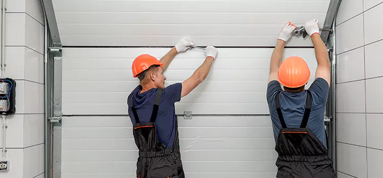 Choose Us for Your Garage Door Needs in Wesley Chapel
