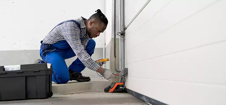 Expert Solutions for Every Garage Lock Need in Wesley Chapel, FL