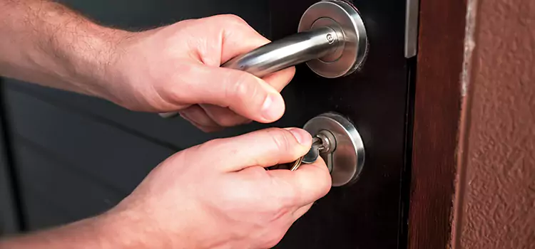 Door Closer Repair & Installation Wesley Chapel